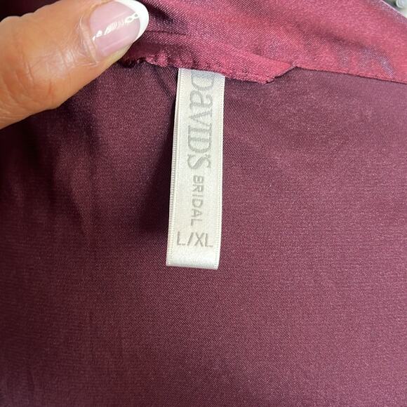 David’s Bridal Embroidered Satin Made of Honor Robe size L/XL - Picture 5 of 6